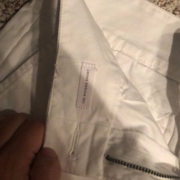 Loft Riviera Shorts - Picture 2 of 3